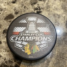 2015 STANLEY CUP CHAMPIONS  CHICAGO BLACKHAWKS  PUCK