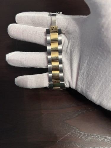 Alpina Alpiner Auto Bicolor Anti Shock System 42mm, 5 ATM, Metal Bracelet - Picture 4 of 14