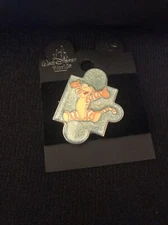 Disney Pooh & Pals Puzzle Piece Set Tigger Pin