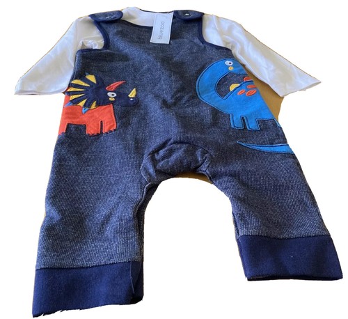 DEBENHAMS BABY BOY BLUEZOO DINOSAURS DUNGAREES OUTFIT SET 3-6 MONTHS BNWT GIFT - 第 2/12 張圖片