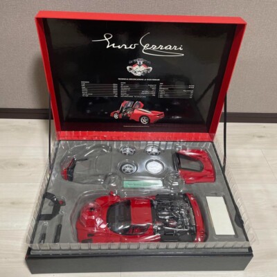 TAMIYA 1/12 コレクターズ クラブ ENZO FERRARI　Red Tamiya 1/12 ENZO FERRARI Collecter's Club Special No.05 RED