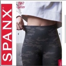 Spanx Size M Seamless Cropped Lamn Leggings Sage Camo NWT