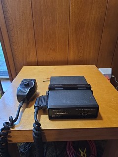 Radio CB vintage realistica One Hander 40 canali (TRC 461)