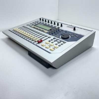 Yamaha AW1600 Digital Multi-track Recorder Digital Mixer Effector