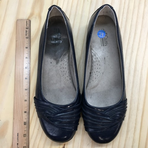 Cliffs by White Mountain Shoes Womens 11 M Hilt Slip On Flats Blue Faux Leather - Picture 9 of 17