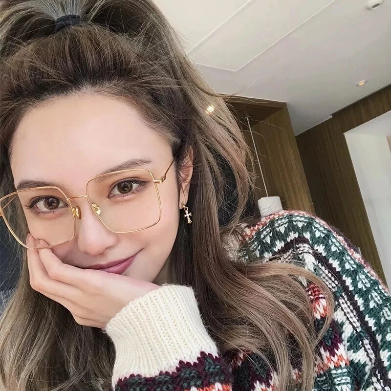 Clear lens glasses fashion top