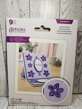 CC1 Crafter's Companion Elements Pointed Petals Floral Lift'ables 9 pc die set