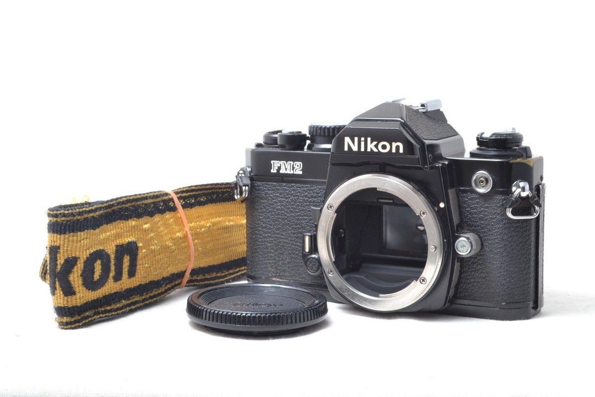 ニコンFM2 Nikon FM2 35mm SLR Film Camera Black Body only from Japan