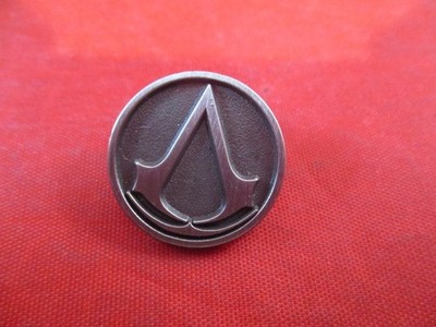 Assassin's Creed Official Ubisoft Entertainment 2012 Promo Pin Button Pinback