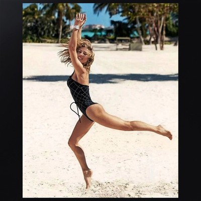 Elsa Pataky 011 | 8 x 10 Photograph | Celebrity Model, Beautiful Woman