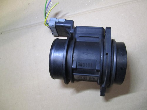 PEUGEOT 206 1,4 HDI 50KW  Luftmassenmesser LMM Luftmengenmesser 9642212180 Ford
