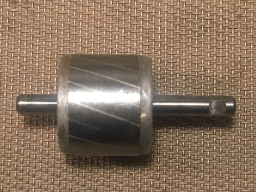 Rotor for single-phase induction motor  2.47 x 1.15 x 1.02  shaft size : 0.23 in - Picture 1 of 4