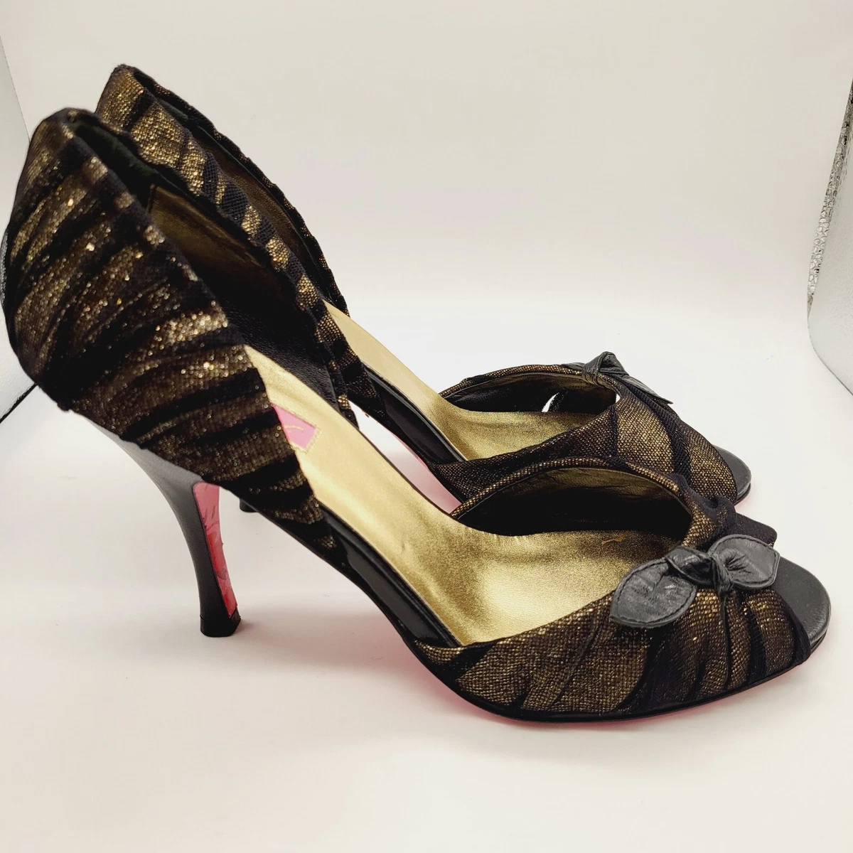 Betsey johnson cheap bow heels