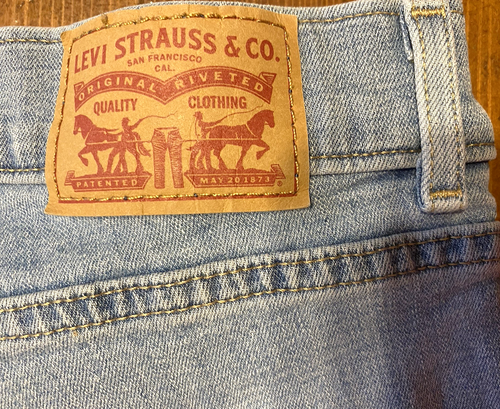 LEVI'S Bermuda pantaloncino donna taglia 34 vita alta lavaggio leggero elasticizzato blanktag LEGGI - Foto 4 di 12