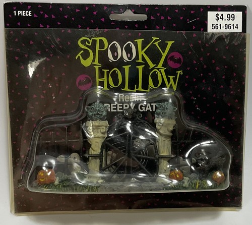 Creepy Gate Fence 2001 Spooky Hollow Halloween Resin NEW - Picture 2 of 3