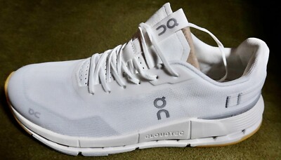 Women's On Cloudnova Form 2 Color: White | Ivory Size:9.5 NEW