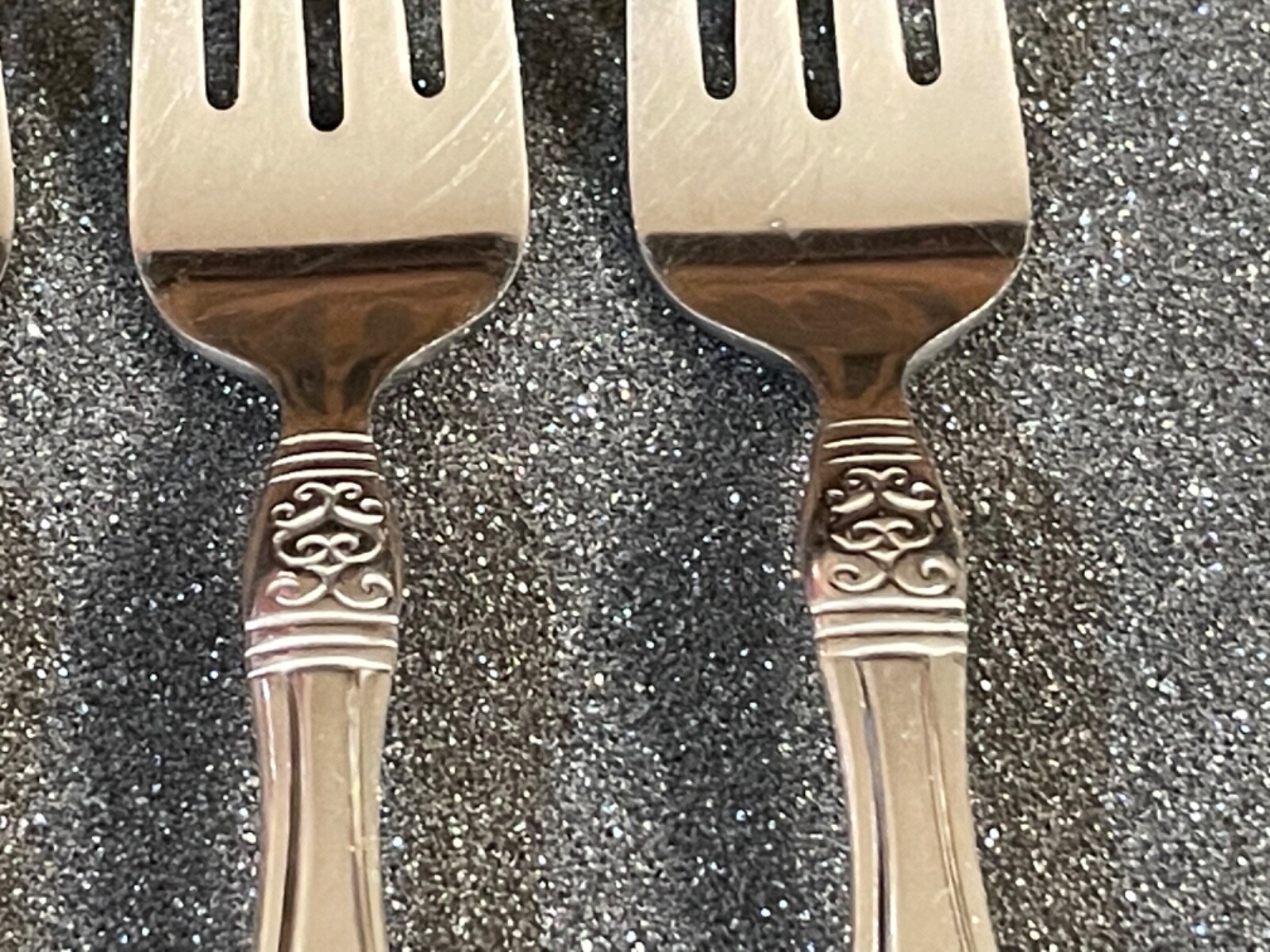 (8) Oneida VISTA Stainless Flatware 7 1/8" SALAD FORK SET OF (8) eBay