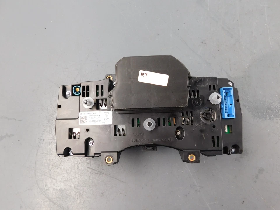 Porsche 981 Cayman GT4 2016 calibre Custer #7669 I5 Foto 3 de 4