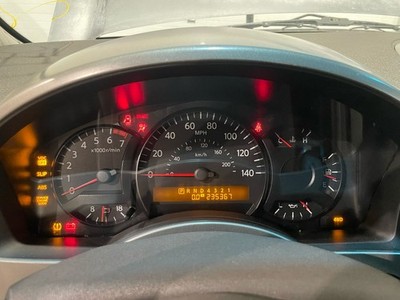 2005 ARMADA Speedometer *REQUIRES REPROGRAMMING*