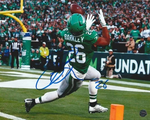 Saquon Barkley Autographed Signed Philadelphia Eagles 8x10 Photo with COA/Holo