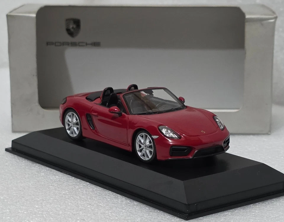 Porsche Boxster (981) GTS 2015 Carmine Red 1:43 Minichamps WAP 020 014 0E (14) - Image 3 of 4