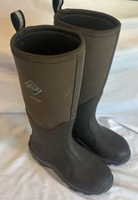 MUCK BOOT COMPANY  Wetland 16"  Tall Boot Sole 11" Hole does not go through