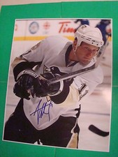 Jordan Staal Hand Signed 16x20 Photo Penguins