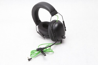 Razer Blackshark V2 Wired Wired Over-Ear Headphones Black RZ04-0324 C11