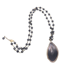 Faceted Nephrite Beads  Pendant Gold Tone Chain Necklace Lobster Closure 18 in