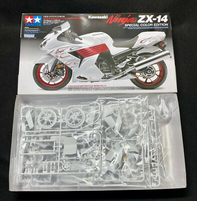 ザマイラ TAMIYA 14112 1/12 Scale Kawasaki Ninja ZX-14 Special Color