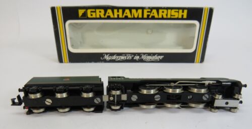 N Gauge Farish 1525 Battle Of Britain Class Hurricane 34065 BR Green Loco - Picture 4 of 6