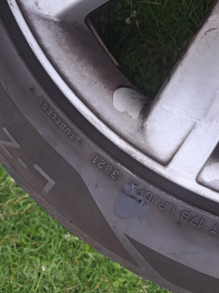 1x Genuine AUDI Q5 ALLOY WHEEL & TYRE 235/55/R19 19' 8J ET39