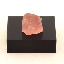 Pietre E Minerali. Fluorite Rosa. 14 Ct. Massiccio Del Monte Bianco, Francia.