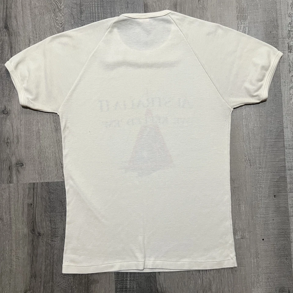 Camiseta De Colección Australia II We Keeled Em' 1983 Blanca Copa América Años 80 Yachting M/L Foto 3 de 4