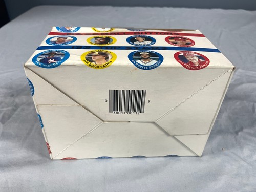 NEW 1984 Fun Foods Baseball Buttons WAX BOX 36 Packs - Picture 5 of 5