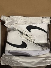 Size 5.5Y GS - Nike Blazer Mid 77