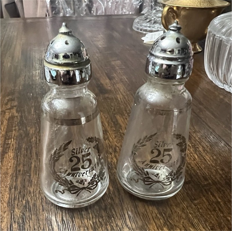 25th Anniversary Glass Salt & Pepper Shakers Set, Clear w/ Silver Metal Lids