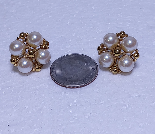 Pendientes vintage con acento en tono dorado y racimos de perlas de imitación POST DOBLADO - Imagen 13 de 14