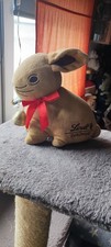 Lindt Osterhase Plüsch Kuscheltier 25 cm mit Versteck Zum Befüllen Ostern Deko
