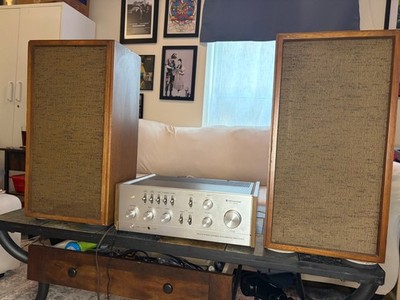 Vintage KLH Model Seventeen Model 17 Acoustic Suspension Speaker Pair 8 Ohms.