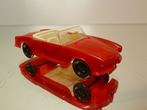 HAMMER GERMANY 4 ALFA ROMEO GIULIETTA SPIDER RED L7.5cm- GOOD (REP. IMPY ) - 446 - Picture 5 of 6