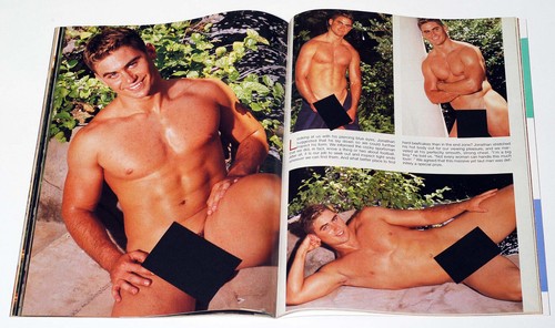 PLAYGIRL MAGAZINE - FEBRUARY 2001, Steve SIPPLE, Jonathan HOWARD, Peter STEVENS - Picture 16 of 21