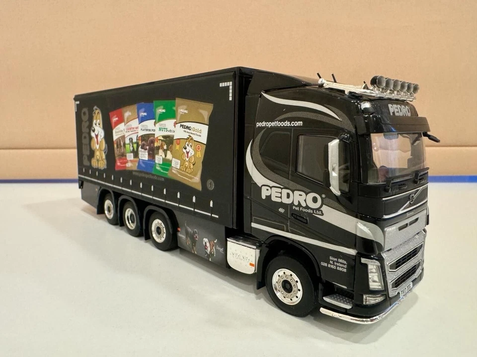 WSI truck models,VOLVO FH4 RIGID 8X2, PEDRO PET FOOD, EXCLUSIVE - Image 3 of 4