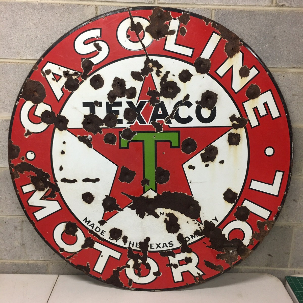 Rare 1932 Vintage TEXACO Porcelain 42” Double sided Sign gas oil