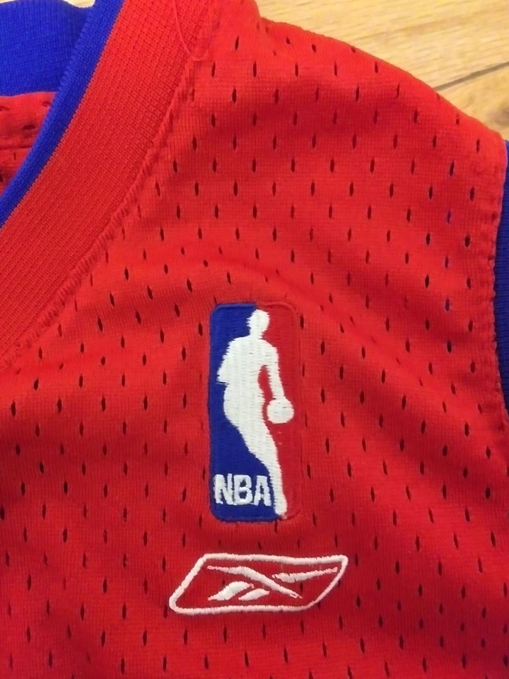 Camiseta deportiva Chauncey Billups Detroit Pistons NBA Reebok roja antigua juvenil talla M (10-12) Foto 4 de 4