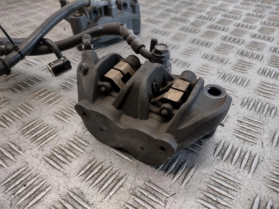 2018 KAWASAKI H2 SX FRONT Brake calipers Kit - Image 3 of 4