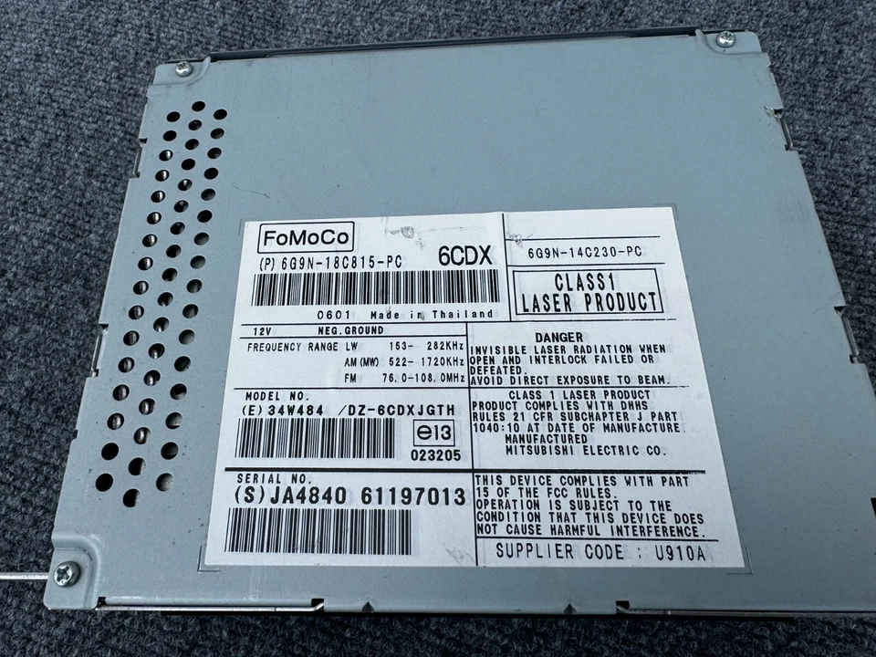 CD PLAYER AM FM RADIO 6 CD CHANGER 6G9N18C815 JAGUAR XKR XK (2007-2011) OEM - Image 4 of 4