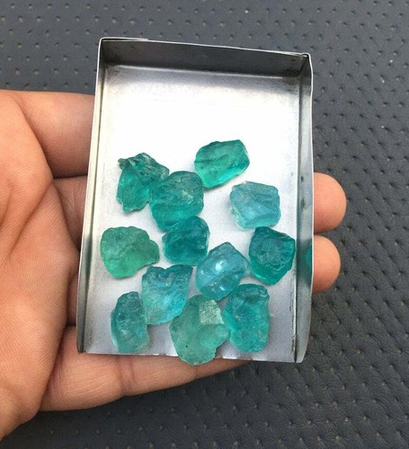 Nice Quality 10 Pieces Natural Blue Apatite Loose Gemstone Rough 12-14 MM - Picture 5 of 6