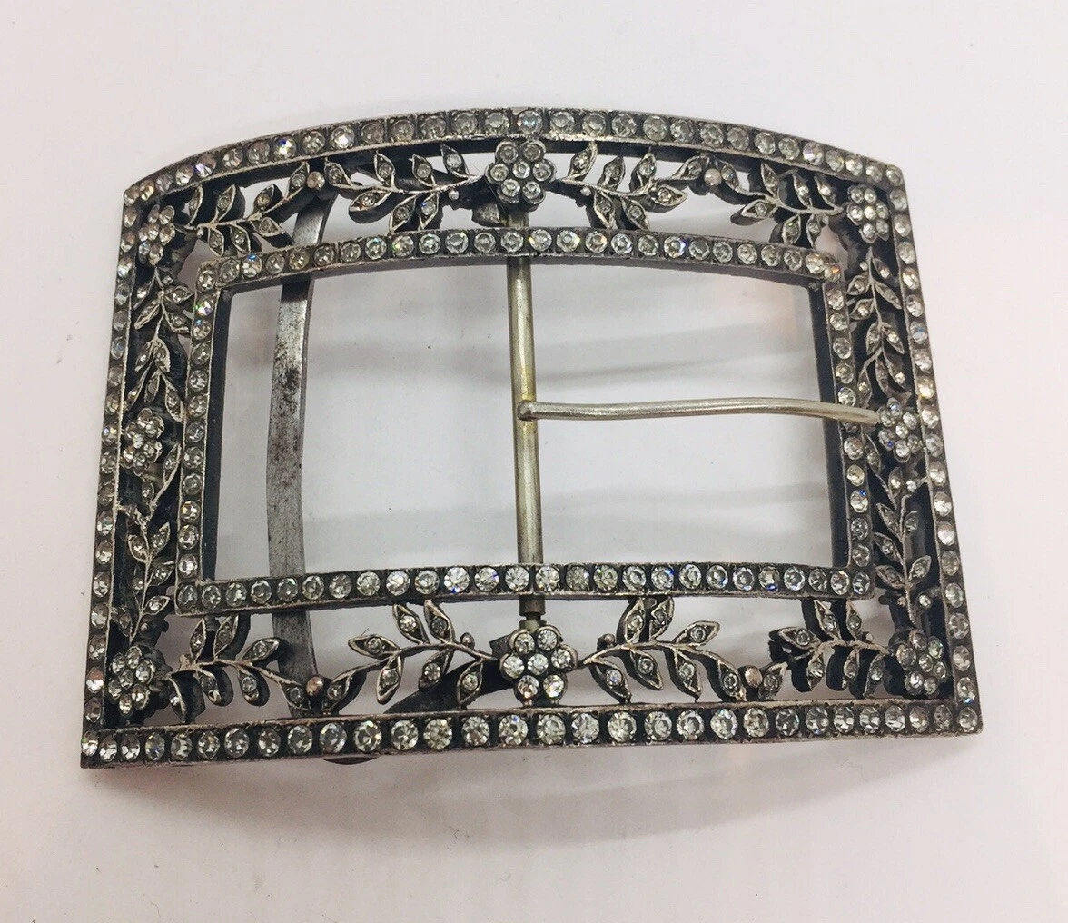 Ancienne boucle de ceinture en argent massif. Art déco. 1900
