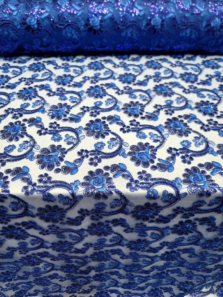 Tela de encaje con cordón azul real por yarda - bordada con lentejuelas en malla Foto 3 de 4